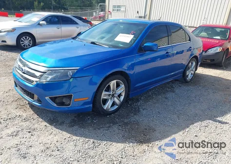 2011 Ford Fusion Sport z USA, uszkodzony, nr VIN 3FAHP0KC4BR152300